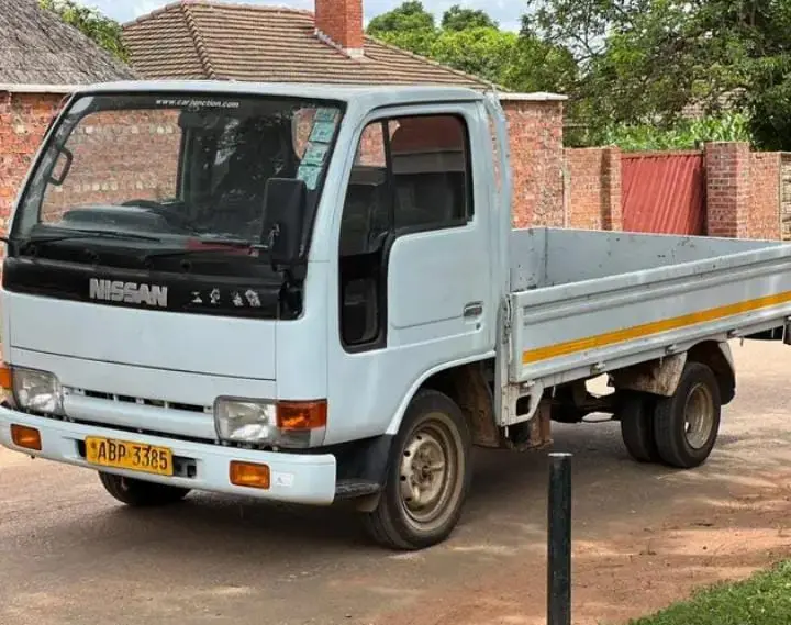 2009 Nissan Truck