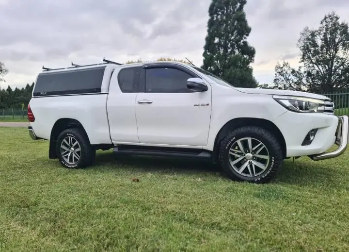 2018 Toyota Hilux Club Cab