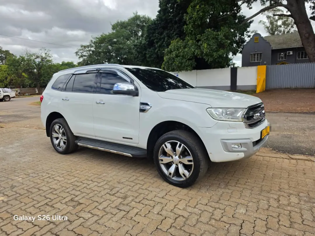 2018 Ford Everest