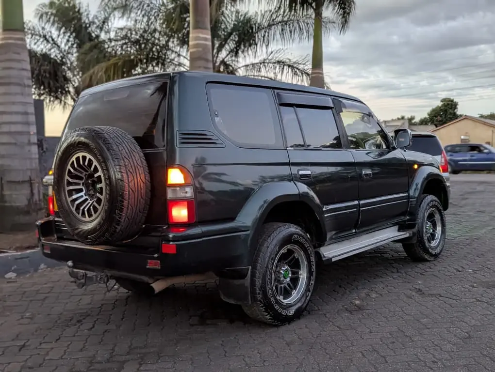 2010 Toyota Land Cruiser Prado J95