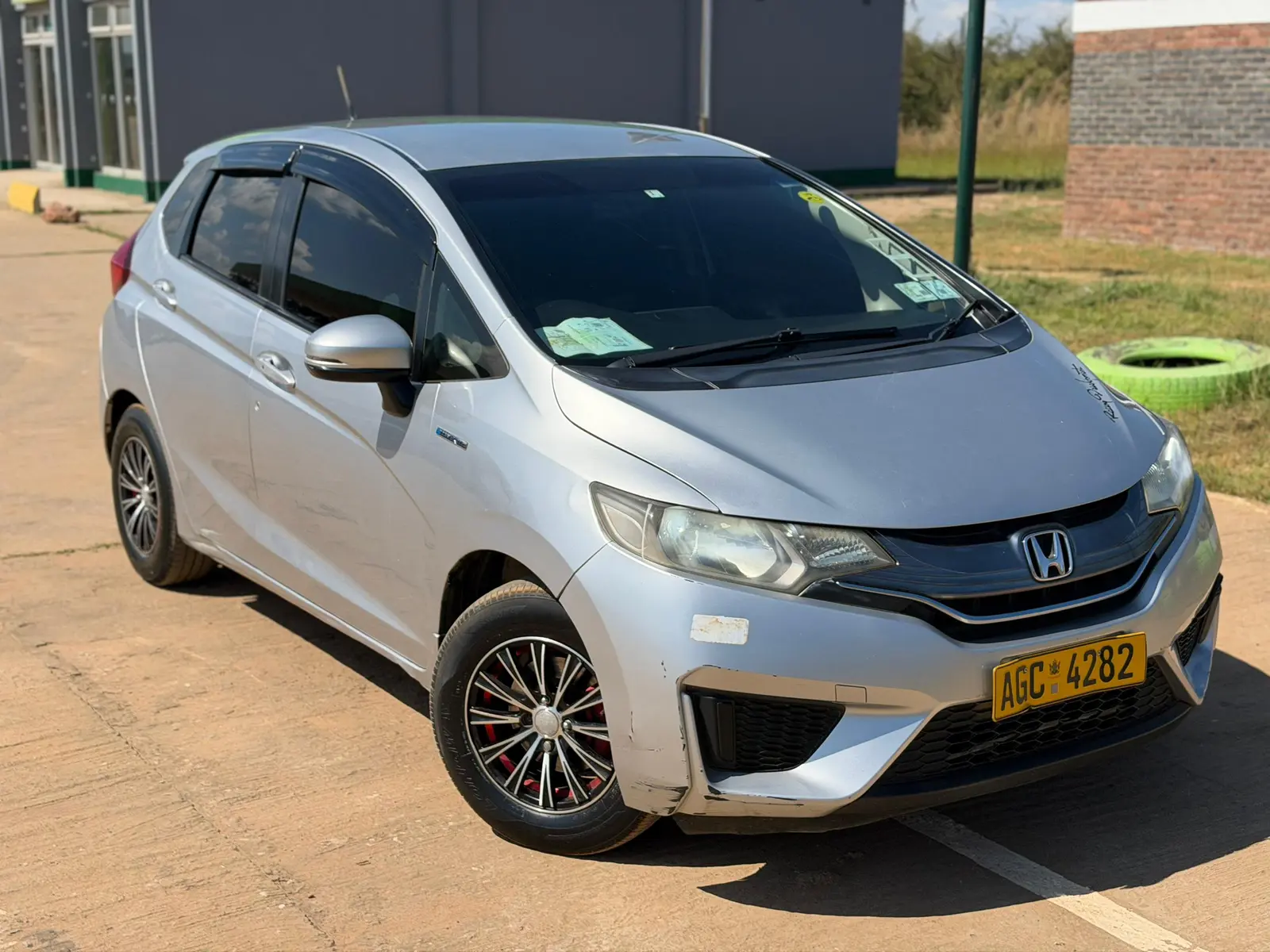 2014 Honda Fit Gp5 Hybrid Metallic Silver Gp5 Hybrid