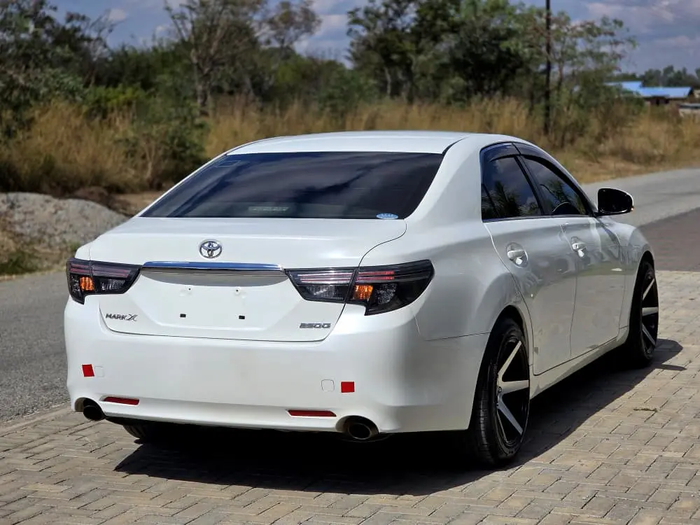2018 Toyota Mark X