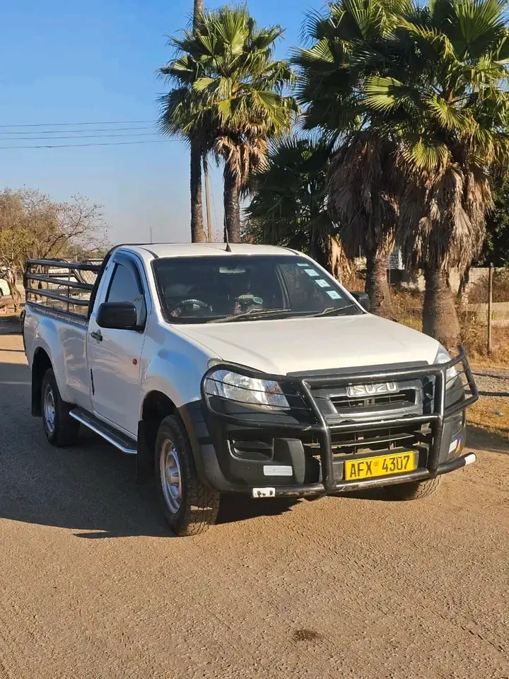 2015 Isuzu Kb250 Dteq