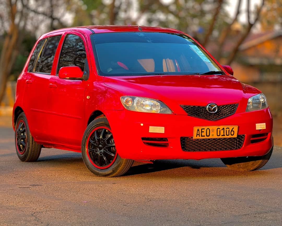 2005 Mazda Demio